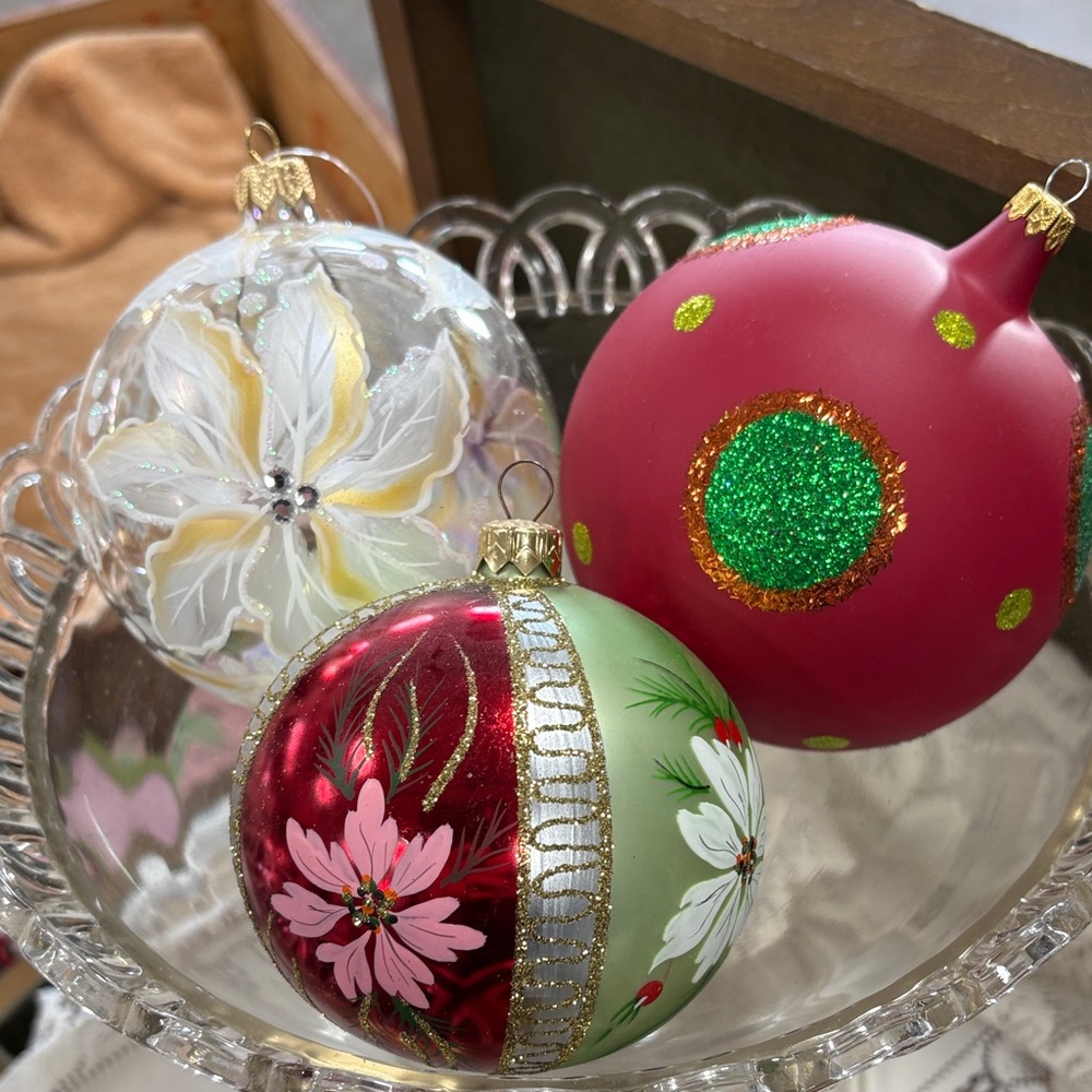 Elegant  Glass Holiday Ornament Set - Red, Green, and White